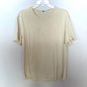 Lululemon Men’s Fundamental Tee Size Medium Tan/Cream